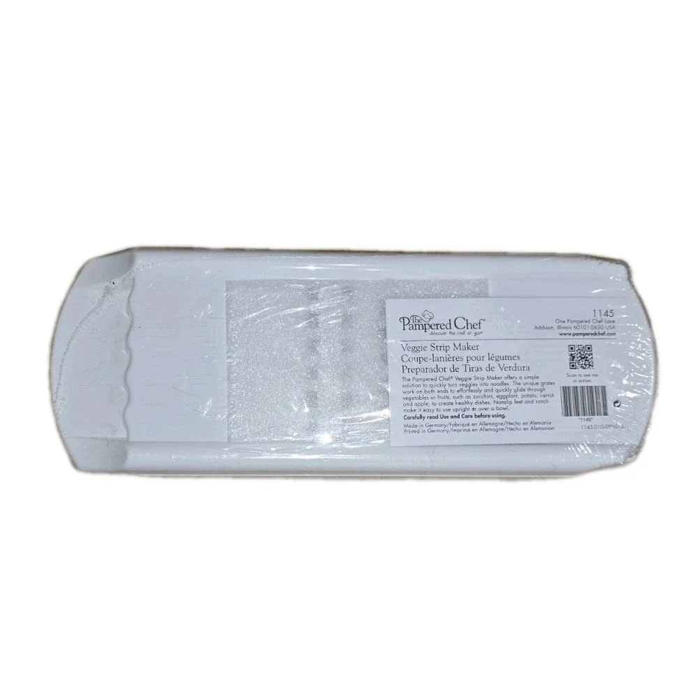 NIB‎ White Pampered Chef 1145 Veggie Strip Maker Kitchen Vegetable Peeler Slicer